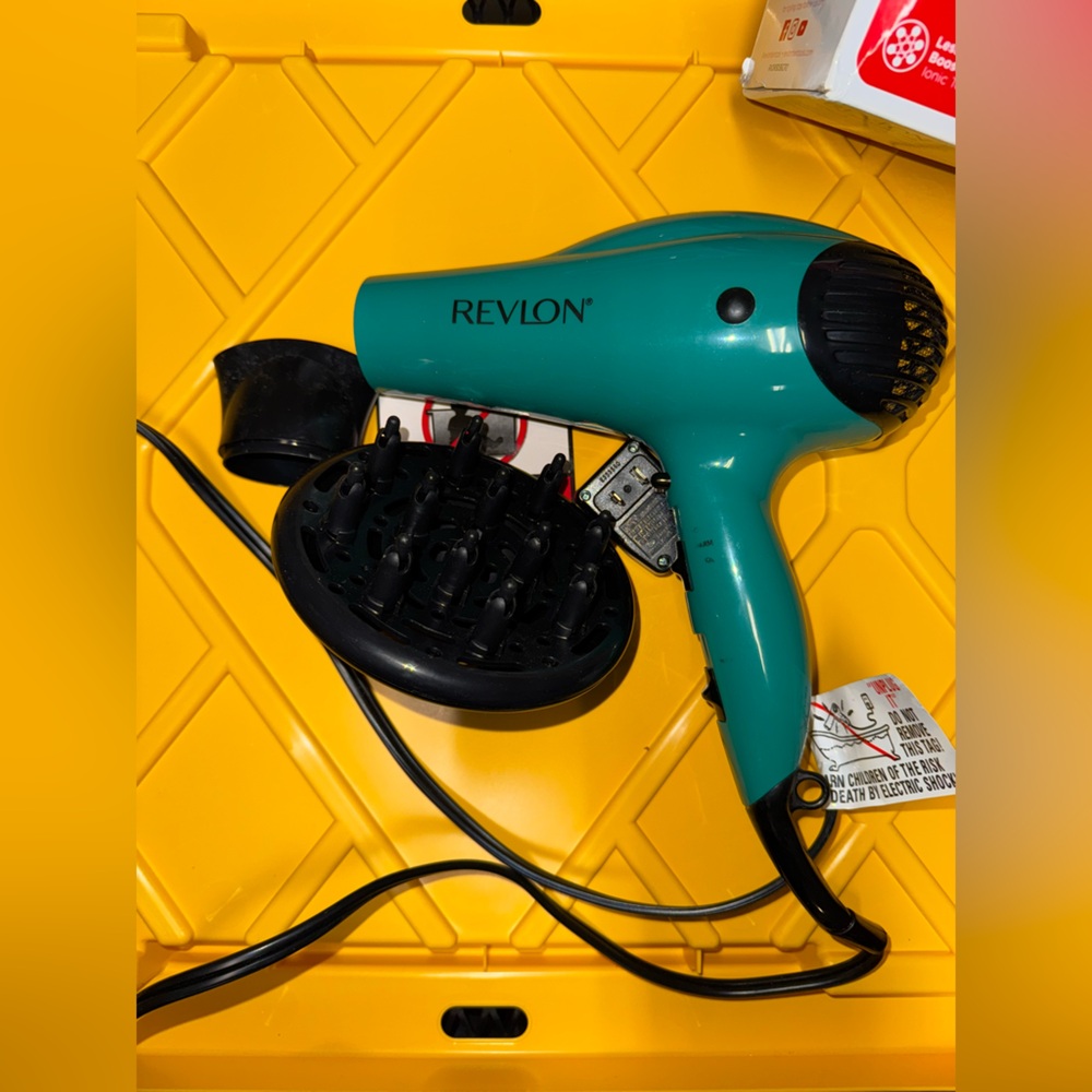 Revlon Blow dryer
